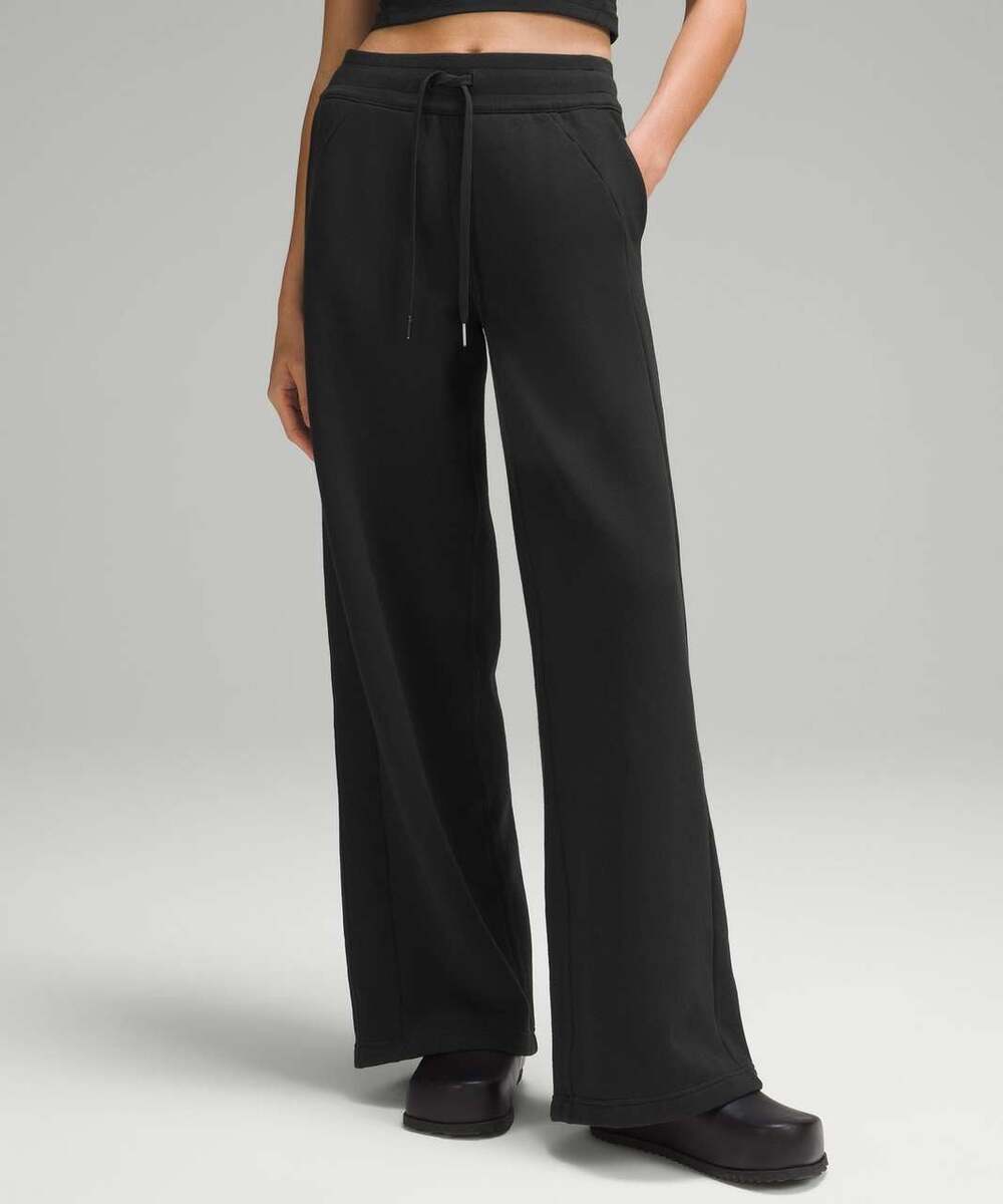 Lululemon Womens Scuba Wide Leg SweatPants Sz 4 Black Athleisure Lounge Comfort